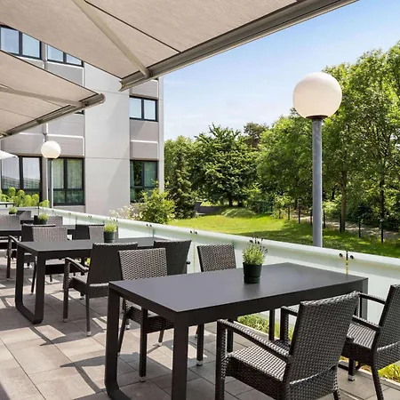Vienna House Easy By Wyndham Frankfurt Airport-2
